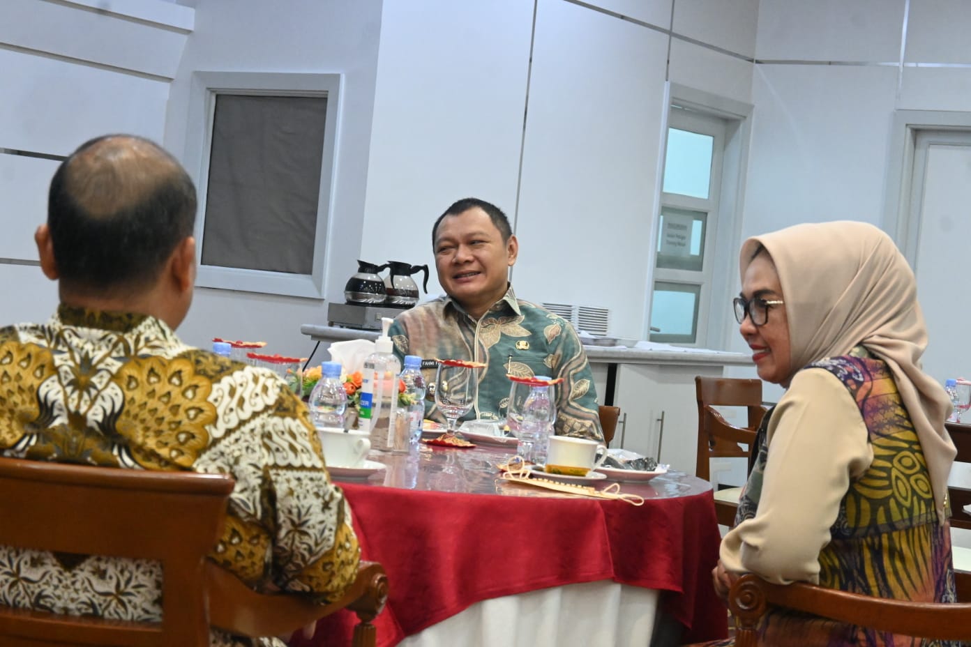 Kebersamaan Bupati Paser, dengan Wakil Walikota Bontang, dan Pj.Sekda Samarinda