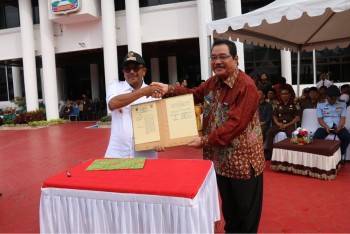 PEMKAB PASER DAN PEMKOT BALIKAPAPAN TEKEN MOU TERA/TERA ULANG