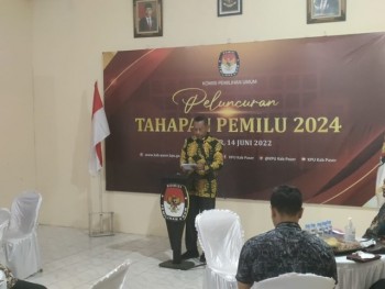 Genderang Pemilu 2024 Resmi Ditabuh, Sekda Hadiri Nonton Bareng  