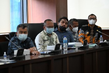 Kajian Paser Berdasarkan Undang-undang dan permendagri serta didukung masyarakat, Bupati Fahmi takkan mundur walau seujung kuku
