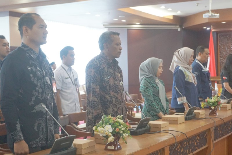 Sekda Ikuti Rakor Daerah Dan Coaching Clinic TPAKD SE- Kalimantan Timur