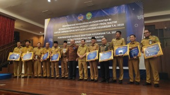 6 Kali Raih WTP, Paser  Terima Penghargaan Menteri Keuangan RI