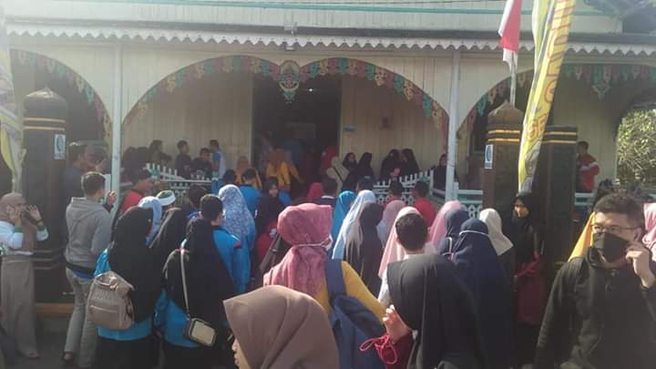 Para Kafilah  MTQ Ke-41  Terkesan Obyek Wisata Paser