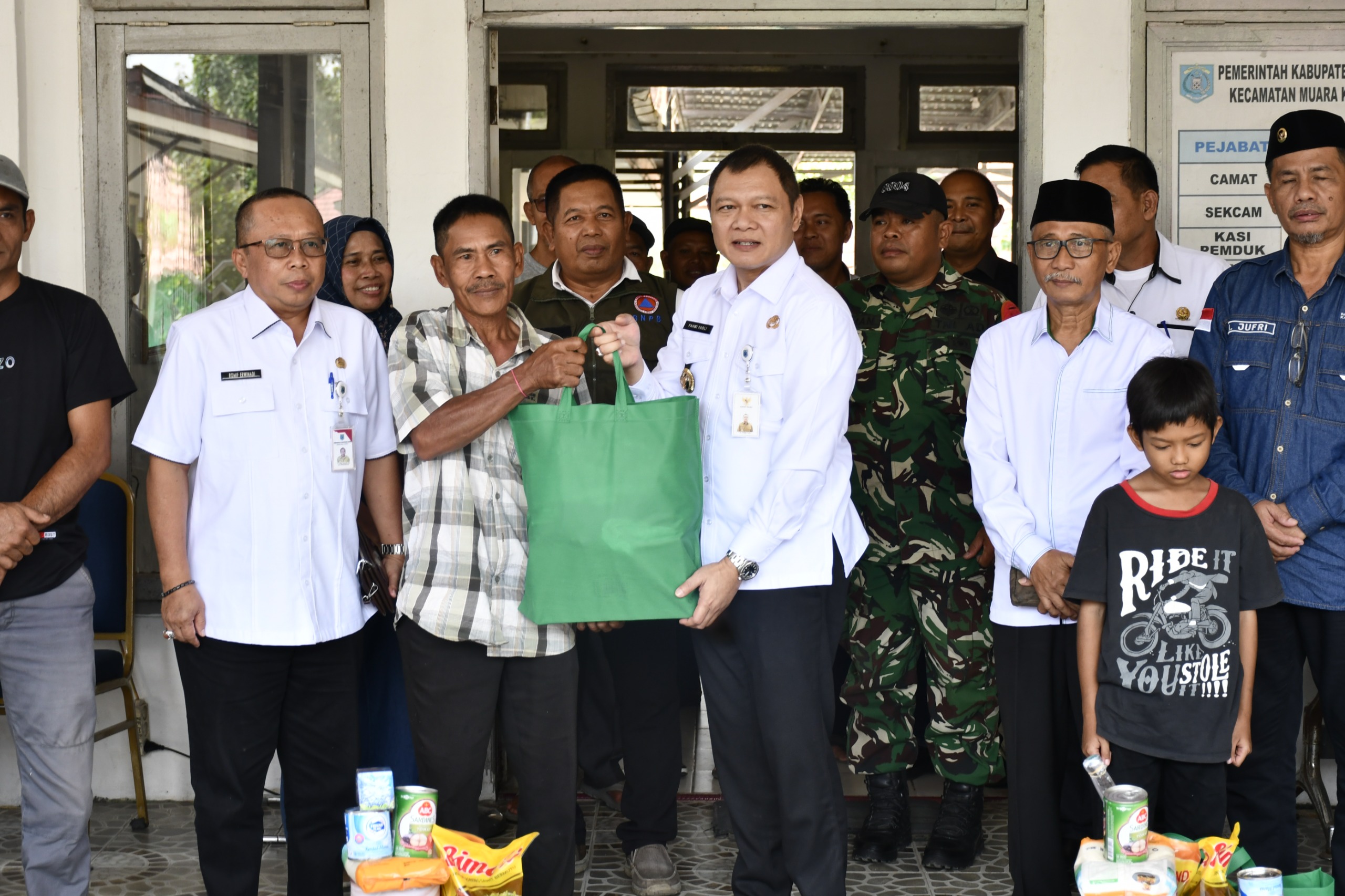 Sambangai Lokasi Kebakaran, Bupati Cari Solusi Ringankan Derita Korban