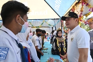 Bupati Puji & Berikan Apresiasi Bazar Panen SMPN2