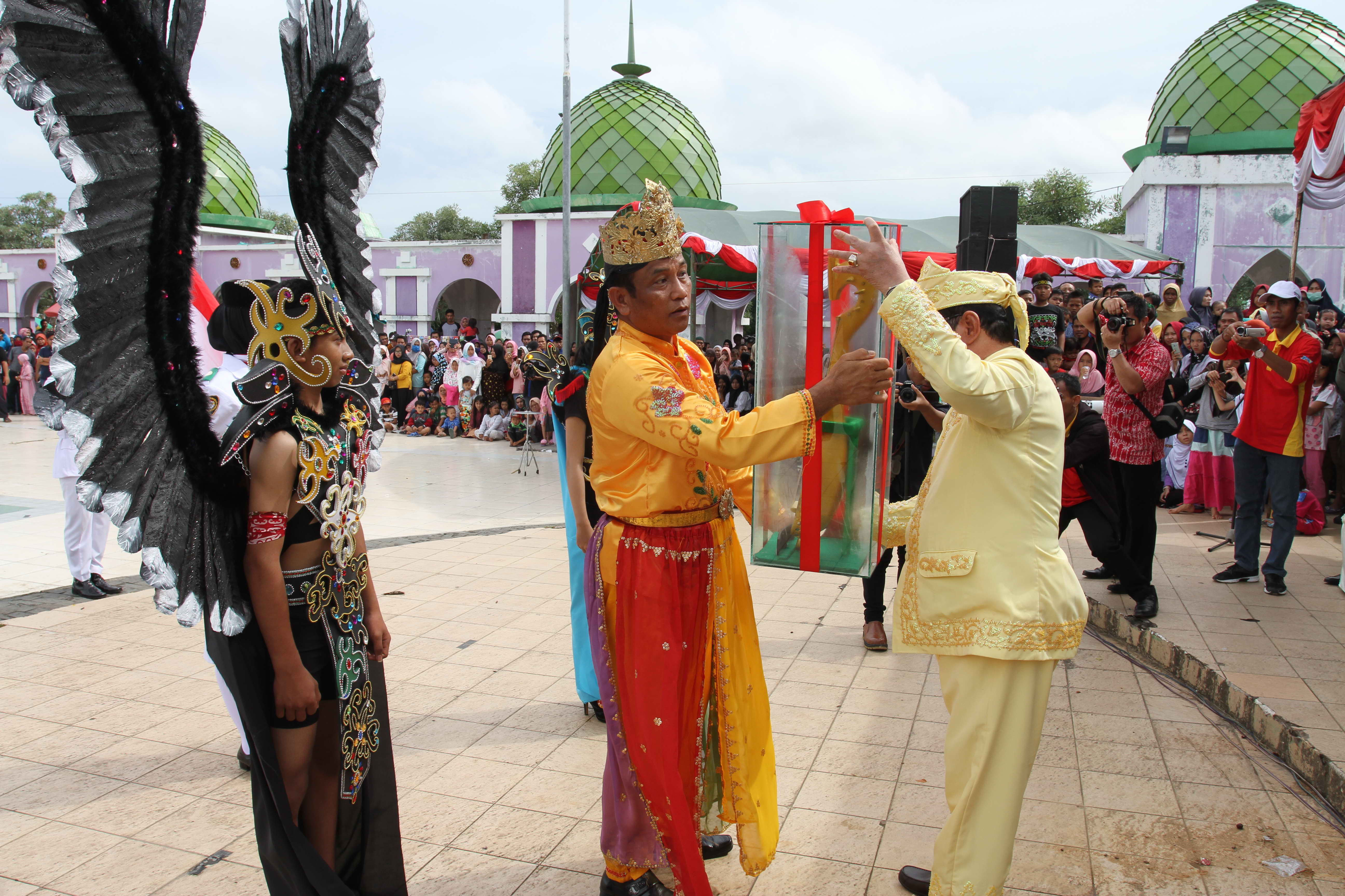 Bupati: Melalui Parade Budaya Dapat Membangun Kebersamaan