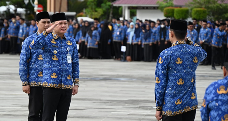 Apel Korpri Dirangkai Penyerahan Penghargaan dan Halal Bi Halal