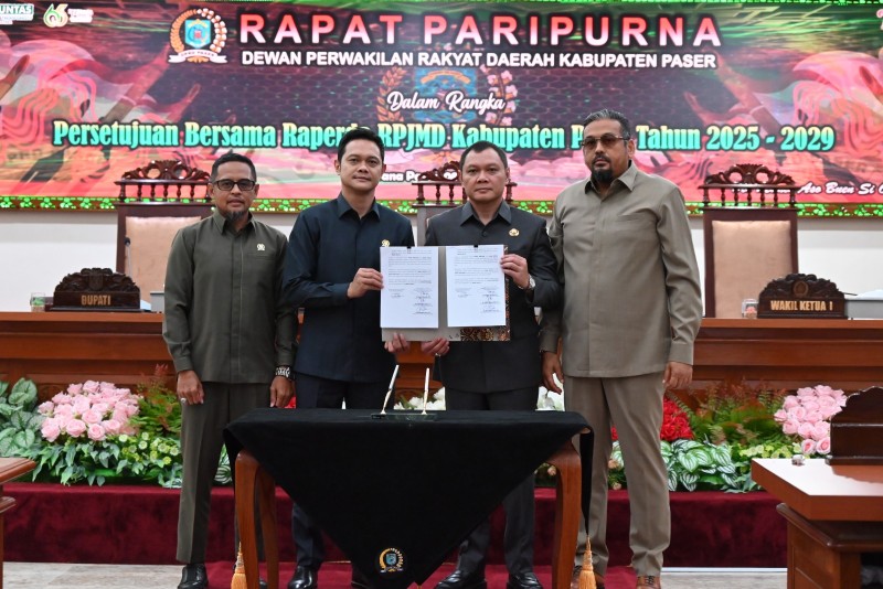 Pendapat Akhir Bupati Paser Dalam Rangka Persetujuan Bersama Raperda Tentang RPJMD 2025-2029