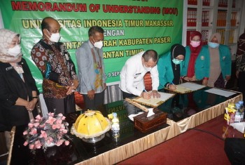 Tingkat SDM Pendidikan, Bupati Fahmi MoU dengan Rektor UIT Makassar
