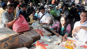TPID dan Bulog Gelar Bazar Pasar Murah