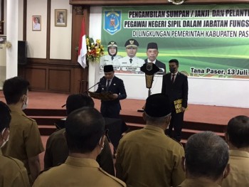 Bupati Fahmi Lantik 71 Jabatan Fungsional