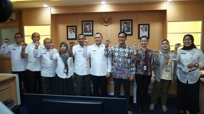 Sebelum ke Padang Jaya, Tim Penilai KPK Audiensi dengan Bupati