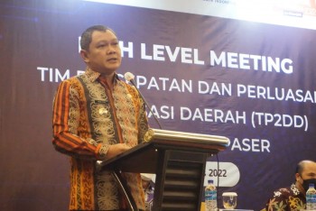 HIGH LEVEL MEETING TP2DD, Bupati Fahmi : Era Pandemi Digitalisasi Merupakan Solusi
