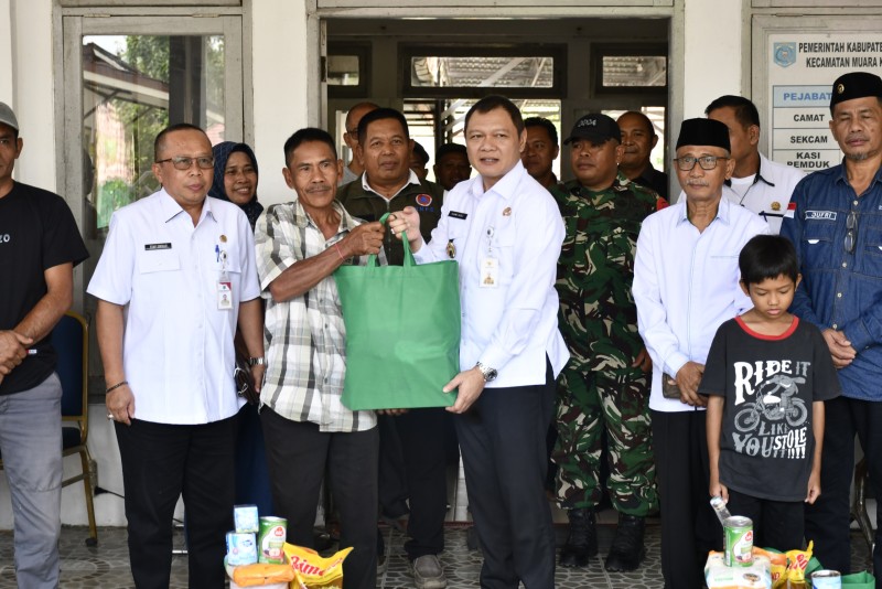 Sambangai Lokasi Kebakaran, Bupati Cari Solusi Ringankan Derita Korban