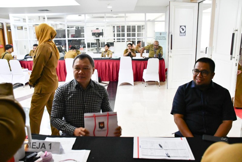 Jelang Pelantikan Serentak, Bupati Paser Dan Wakil Bupati  Paser Terpilih Lakukan Registrasi dan Cek Kesehatan