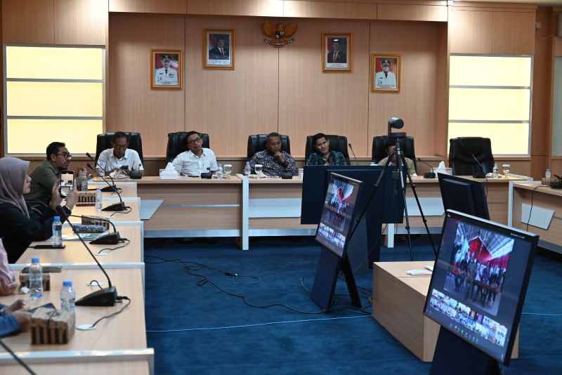 Pastikan  Launching Koperasi Desa Merah Putih Berjalan Lancar, Pemkab Paser Ikuti Zoom Meeting