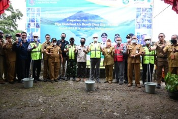 Bupati Fahmi Resmikan Jaringan Pipa Distribusi Air Bersih Biu & Suweto