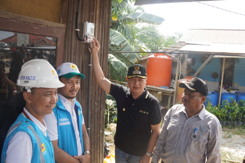 Jalan Panjang Bupati Fahmi Terangi Seluruh Desa di Kecamatan Tanjung Harapan