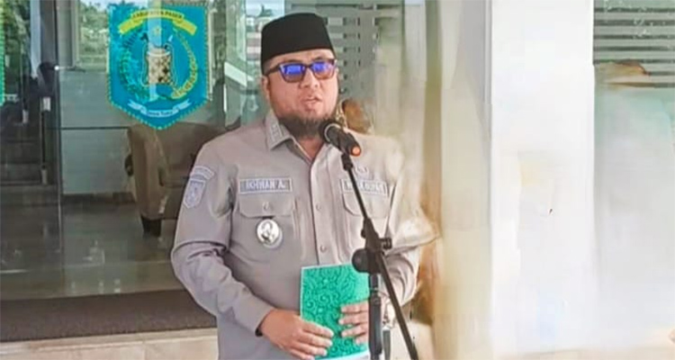 Siap Berlaga,Wabup Ikhwan Lepas Atlet Dayung Paser